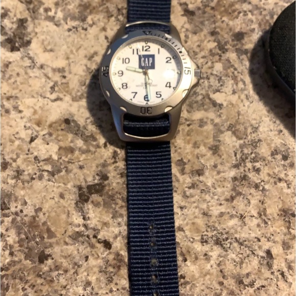 GAP Watch - Picture 5 of 6